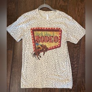 Stock show & rodeo leopard t shirt